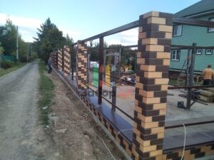 Столбы и лаги для забора